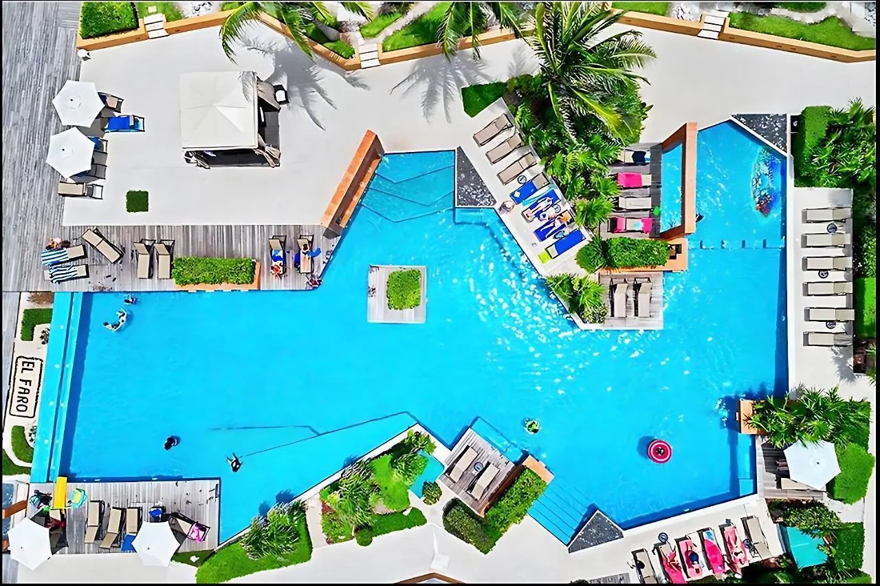 202 C - Apartment In First Line Of Beach With Direct Access To The Beach Playa del Carmen