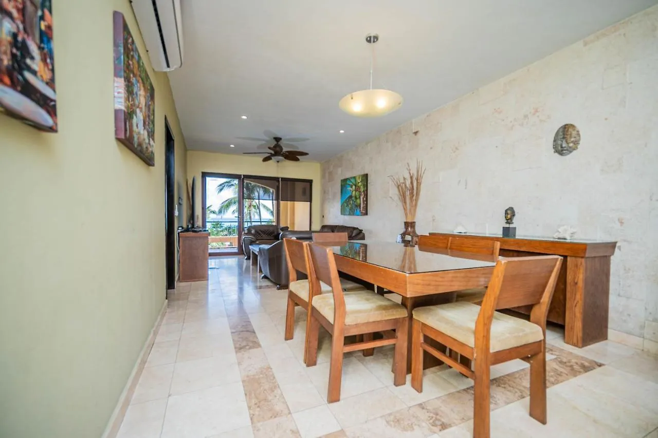 202 C - Apartment In First Line Of Beach With Direct Access To The Beach Playa del Carmen Mexico